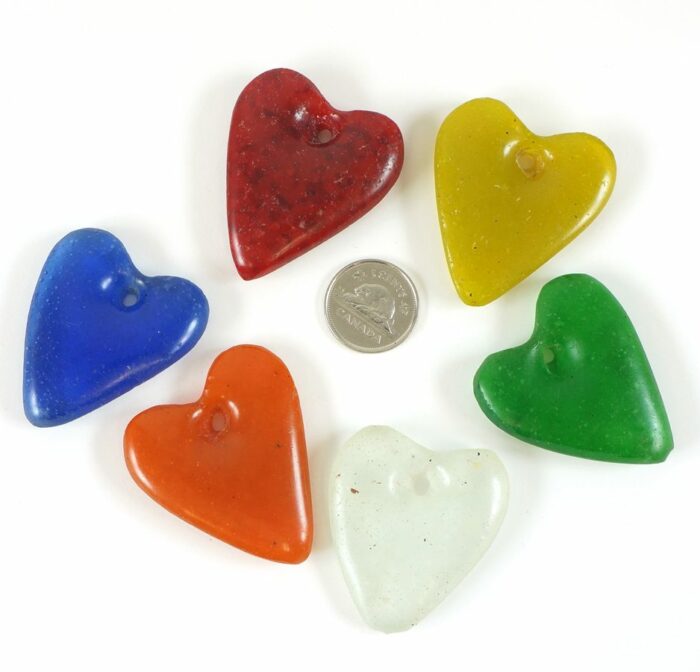 Recycled Glass Heart - Image 2