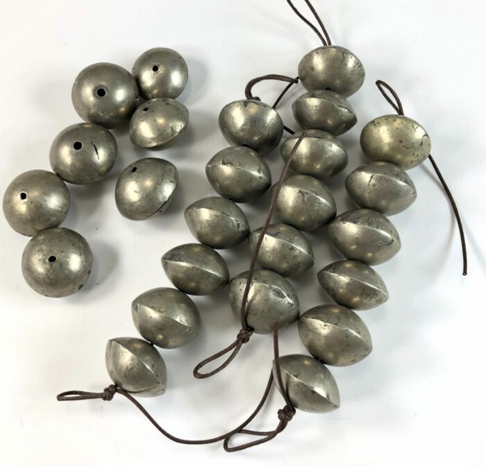 Mali 'Silver' Beads 26mm - Image 2