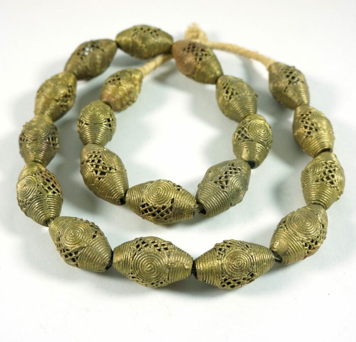 30mm Brass Filligree Beads - Image 3