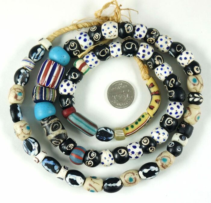 Mixed Trade Beads - Image 4