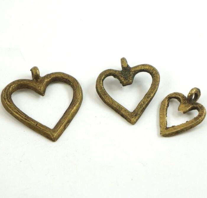 Simple Heart Pendant - Image 8