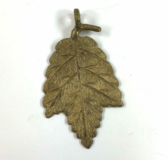 Fancy Leaf Pendant 2