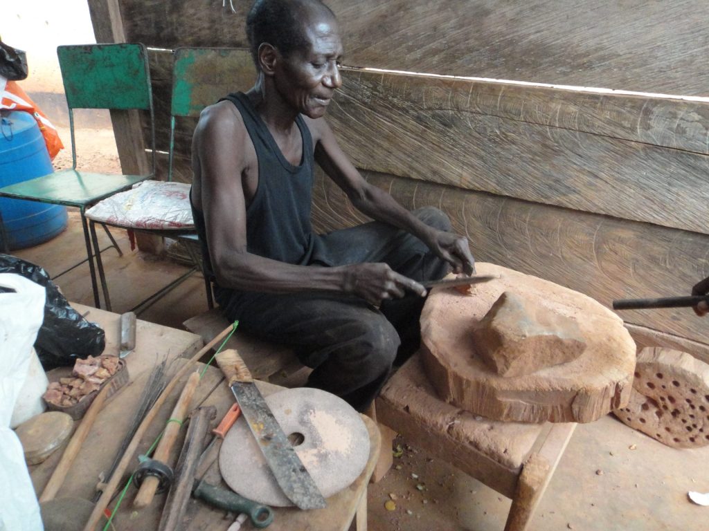 Cutting of pieces of Bauxite